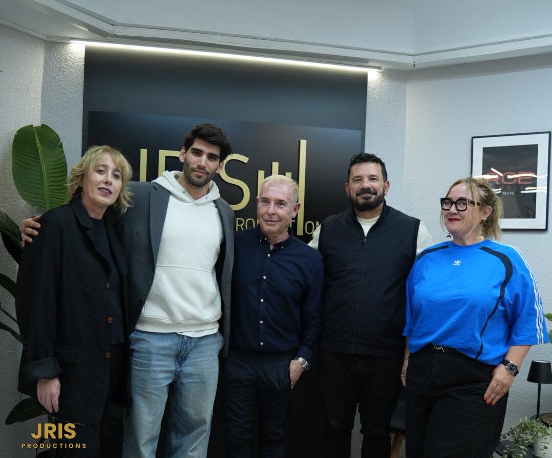 Alejandro Fernández - Bailarín, modelo y actor, y Marta Coca - Directora de 080 BCN Fashion